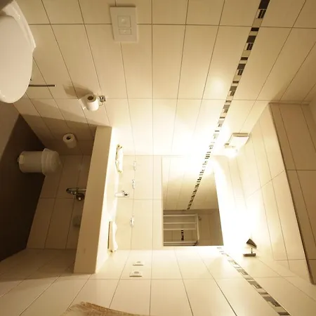 Eiscafe-pizzeria-hotel Rialto Отель Eilenburg