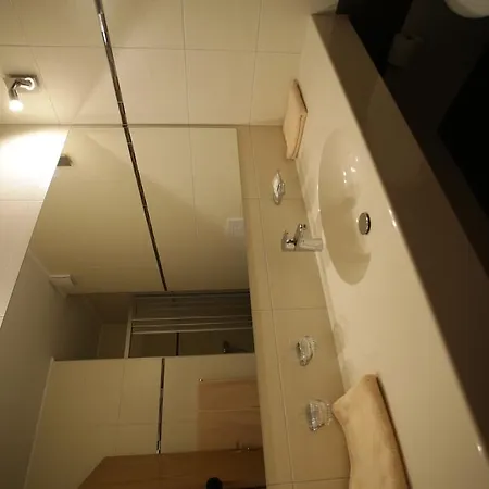 Eiscafe-pizzeria-hotel Rialto 2*