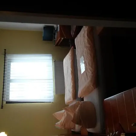 Eiscafe-pizzeria-hotel Rialto 2*