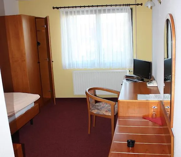 فندق Eiscafe-pizzeria-hotel Rialto Eilenburg