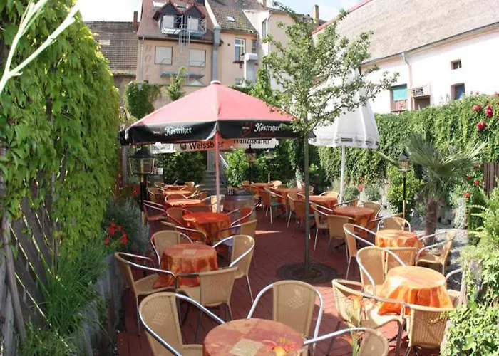 Eiscafe-pizzeria-hotel Rialto 2*